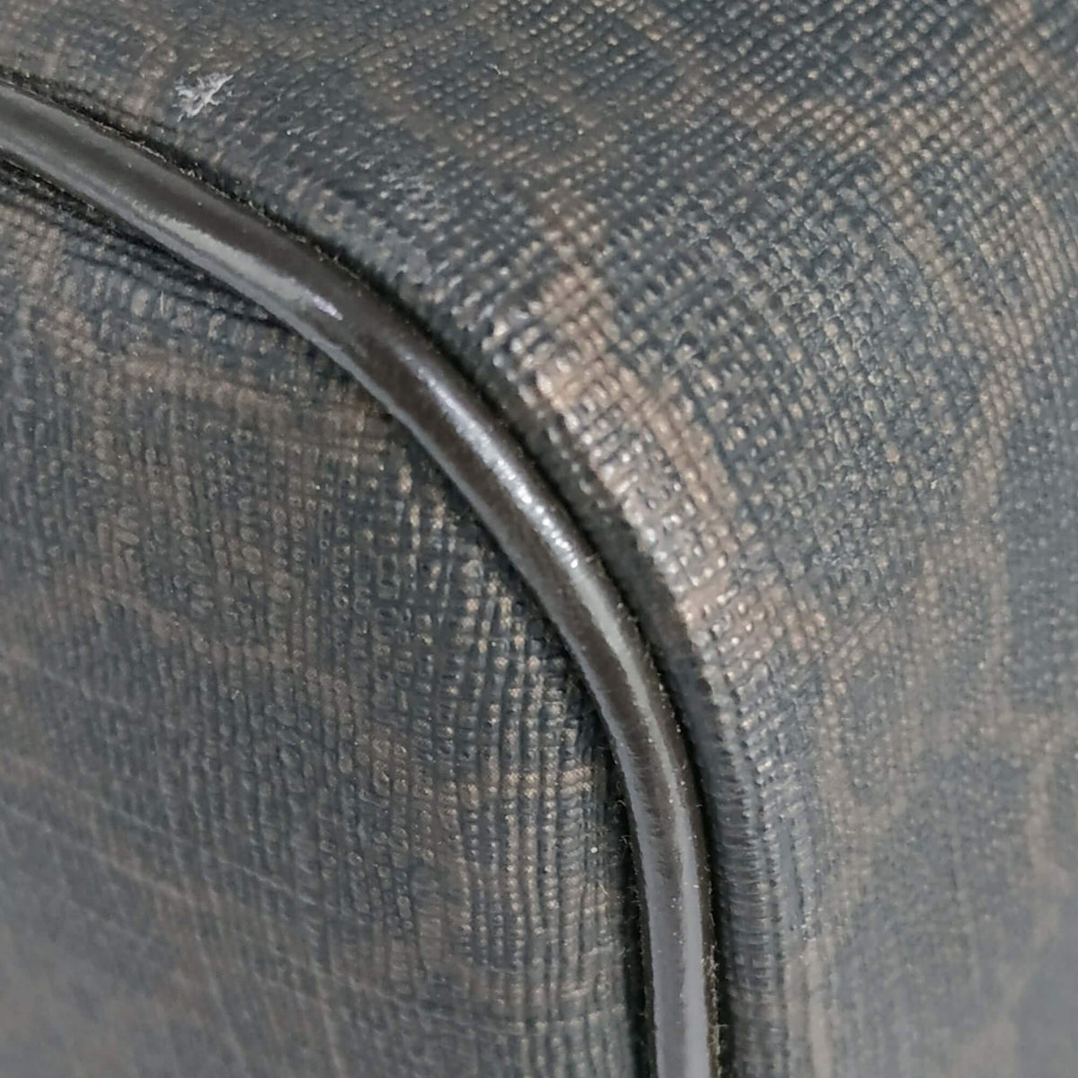 Close-up of GG bags hardware and fine stitching
