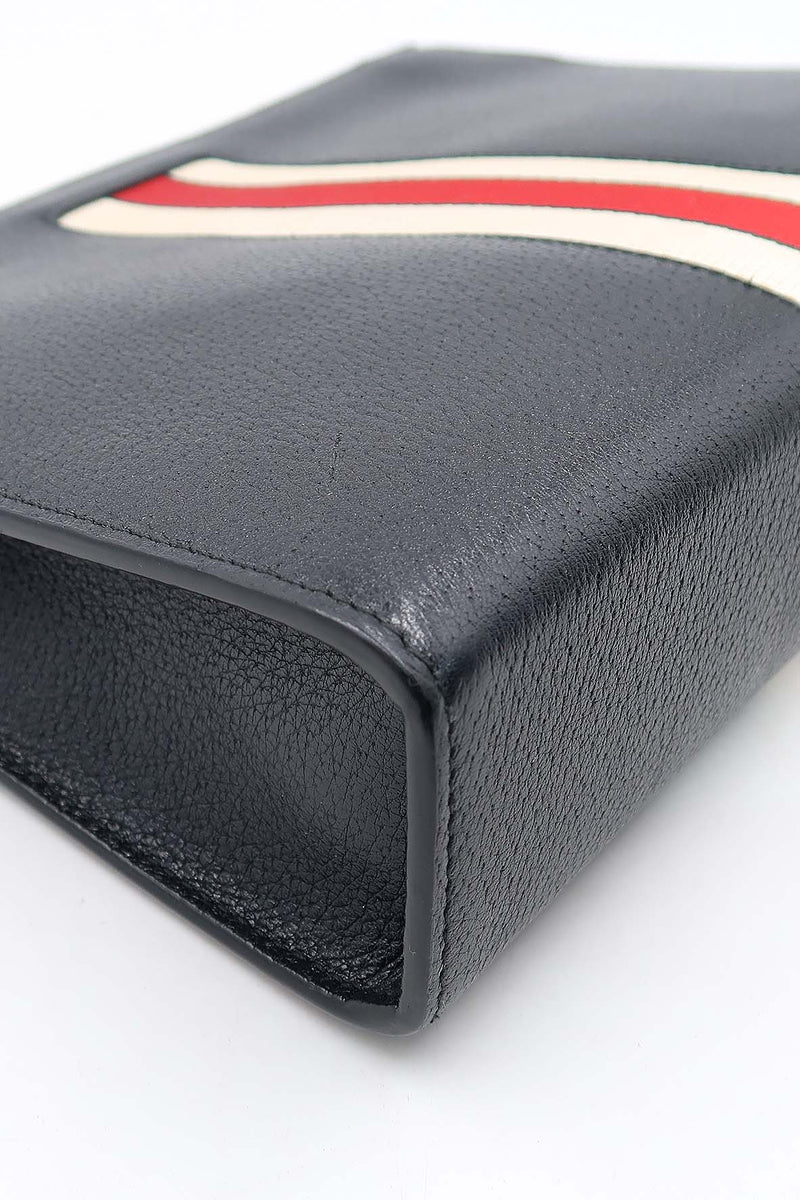 Close-up of Gucci bags hardware and fine stitching