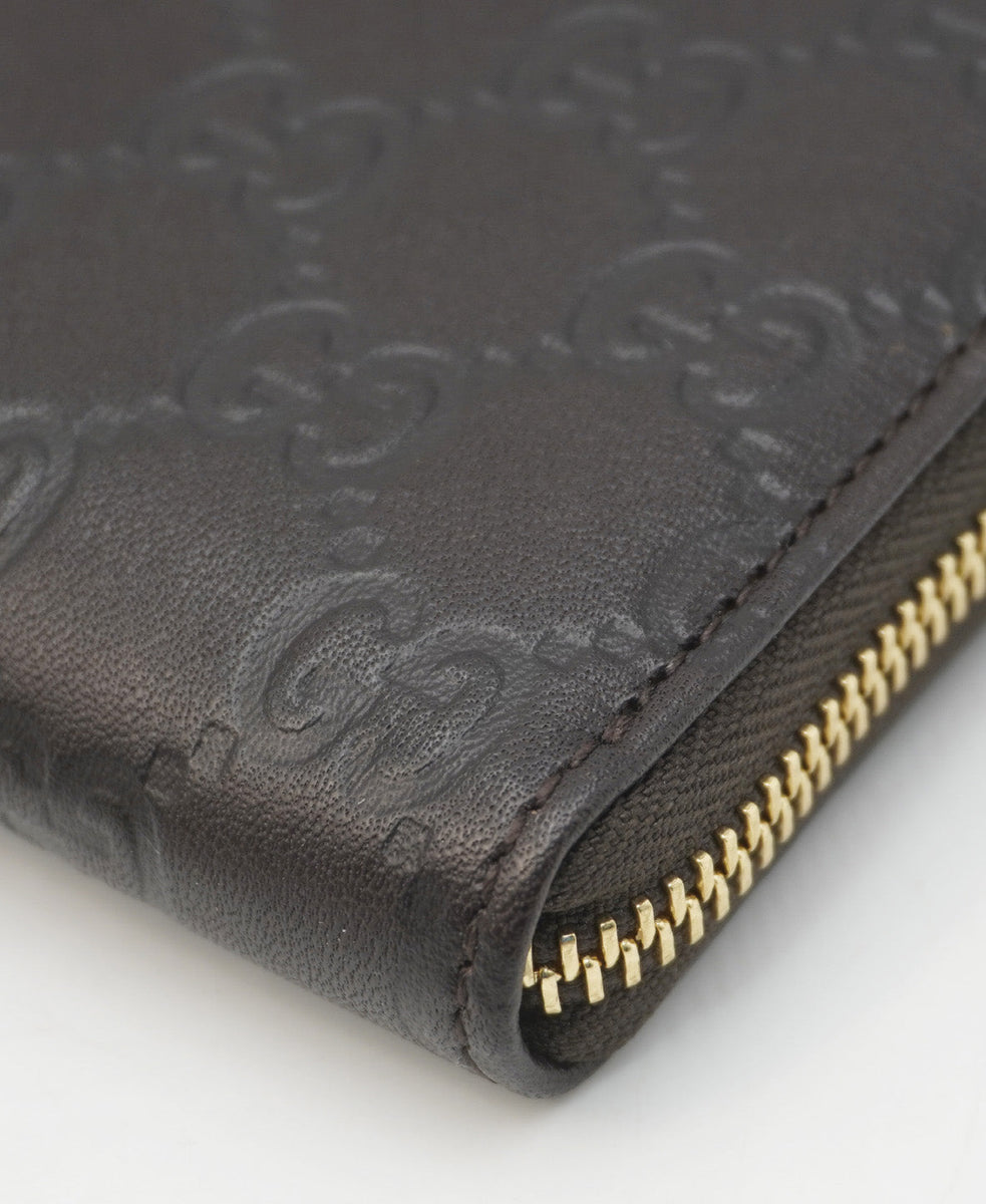 Gucci premium bags detail and craftsmanship close-up