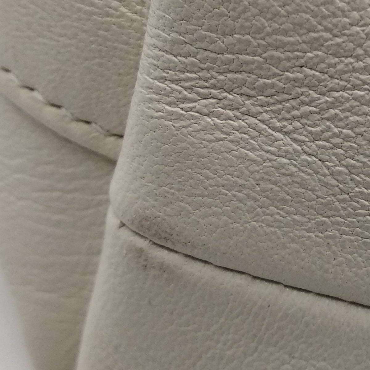 Interlocking premium bags detail and craftsmanship close-up