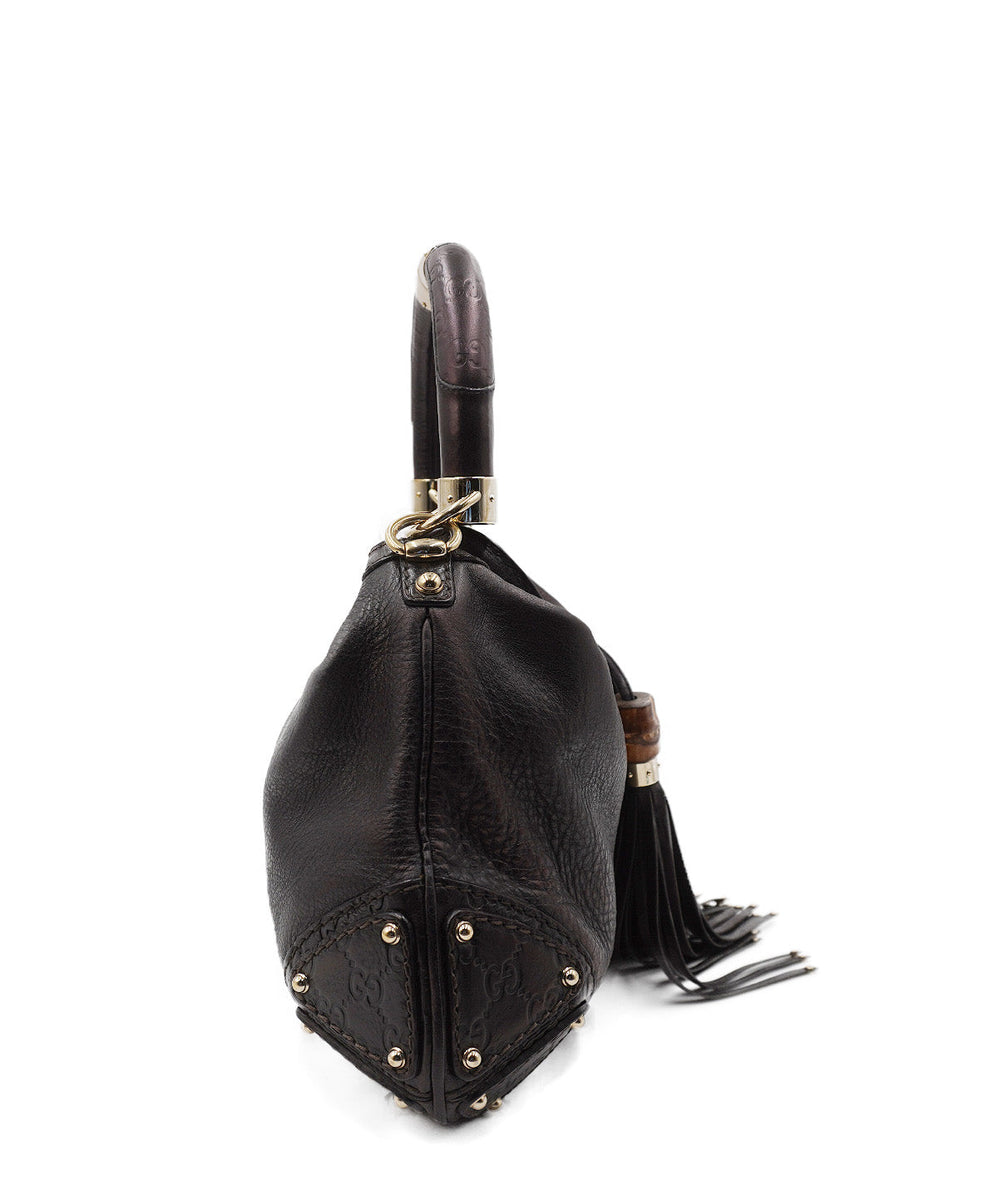 Close-up of Medium bags hardware and fine stitching