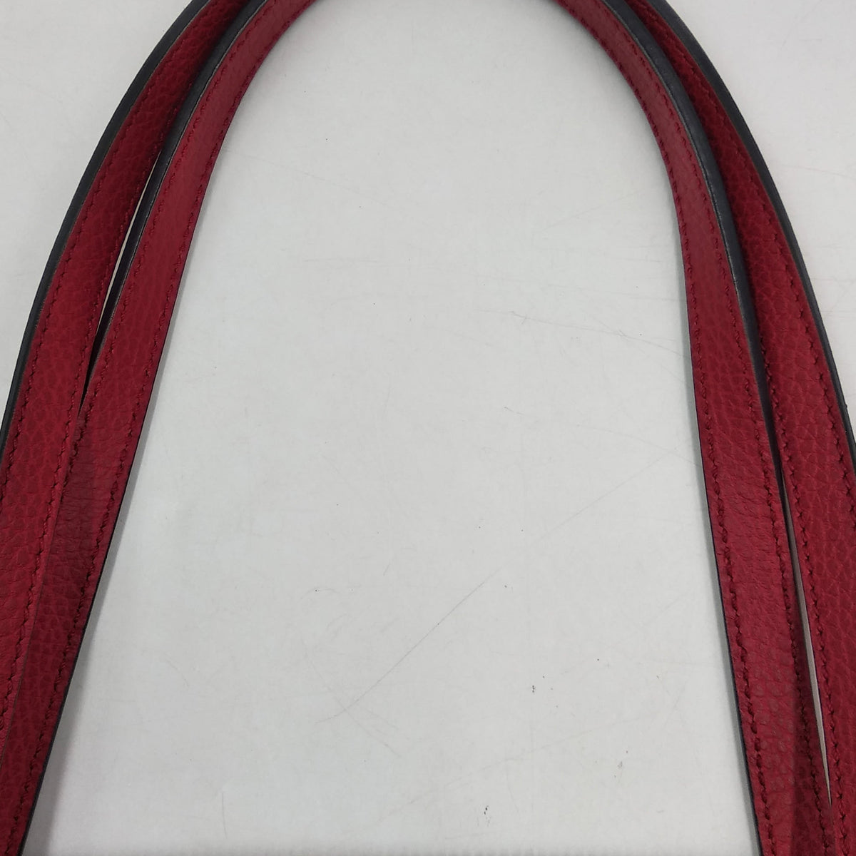 Close-up of Medium bags hardware and fine stitching