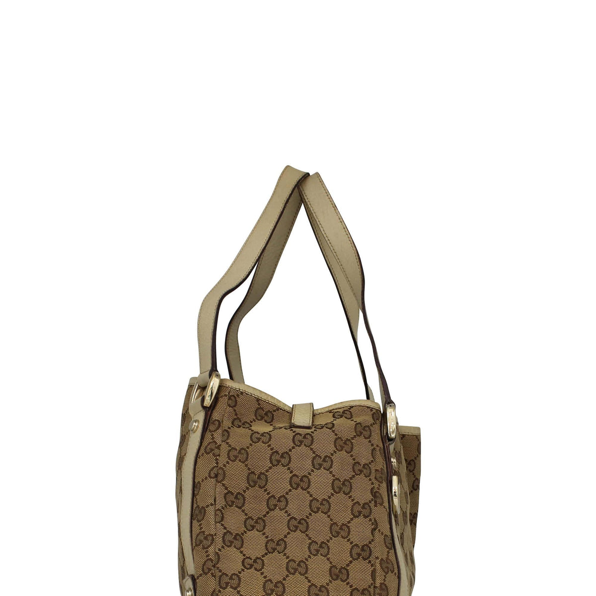 Medium bags lifestyle shot premium designer piece