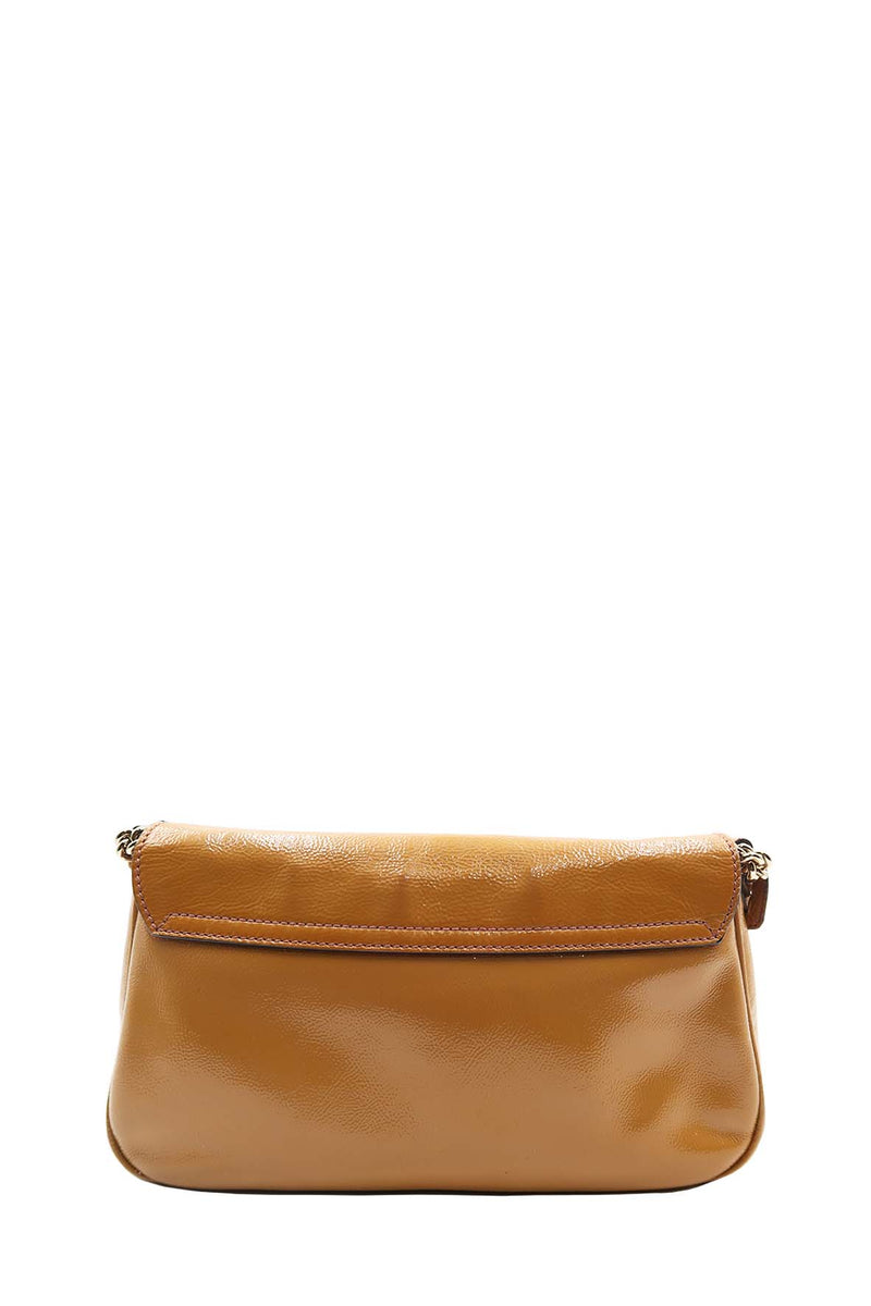 Close-up of Medium bags hardware and fine stitching