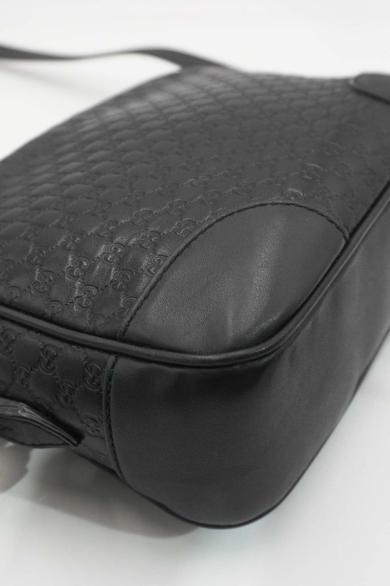 Close-up of Gucci bags hardware and fine stitching