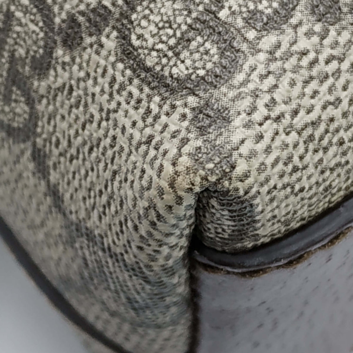 Ophidia premium bags detail and craftsmanship close-up