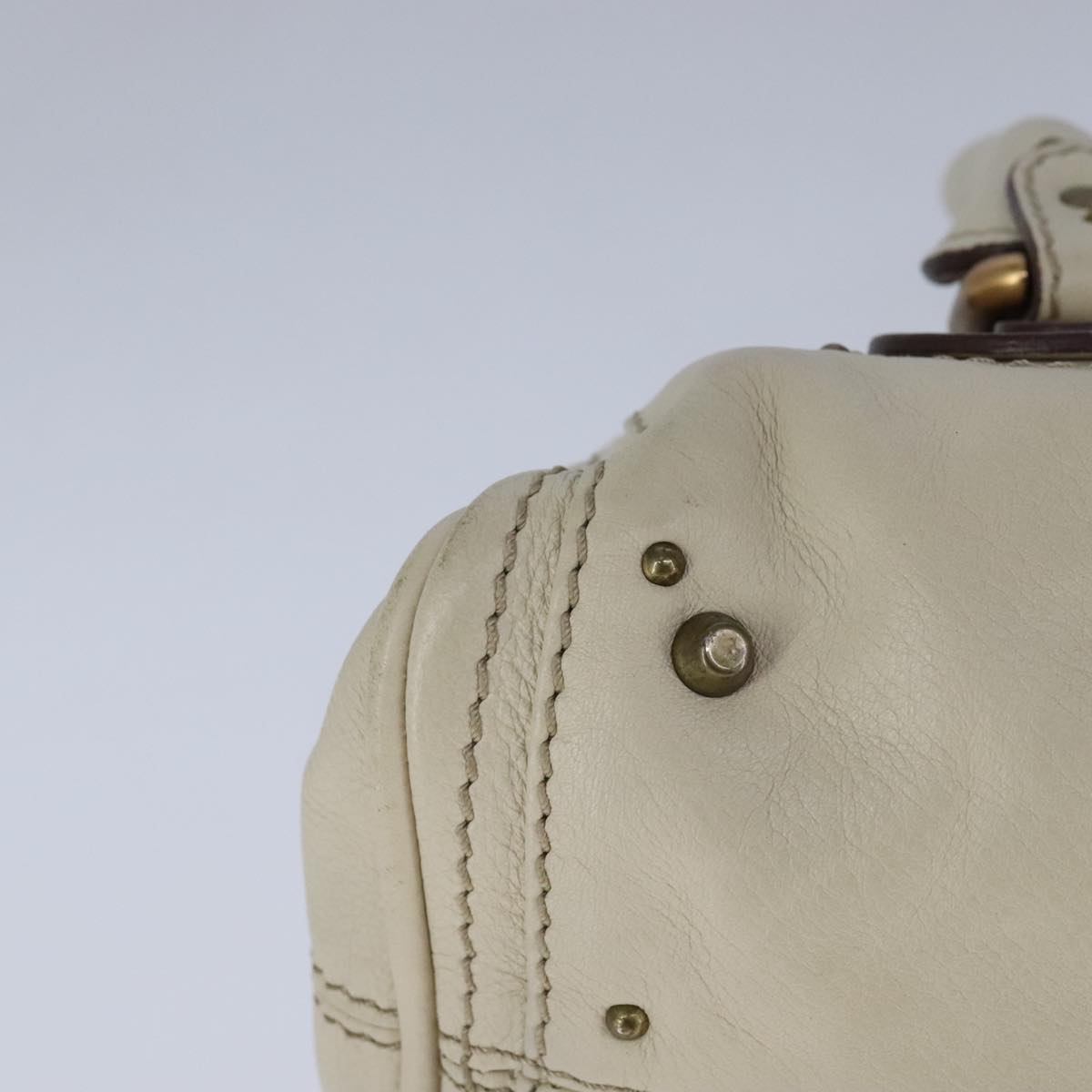 Veloura elegant leather Handbag interior detail