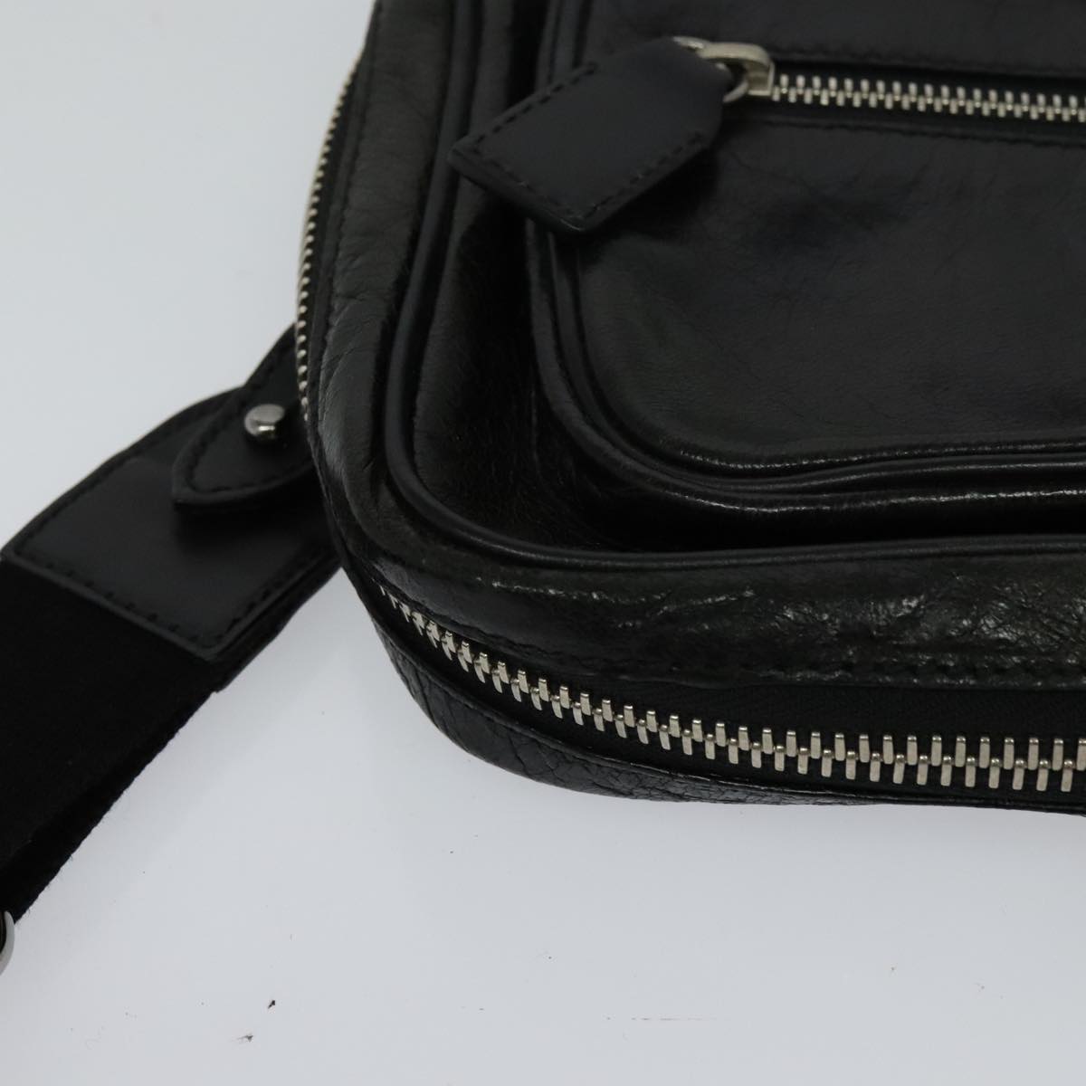 Noctelux elegant leather Belt Bag top view