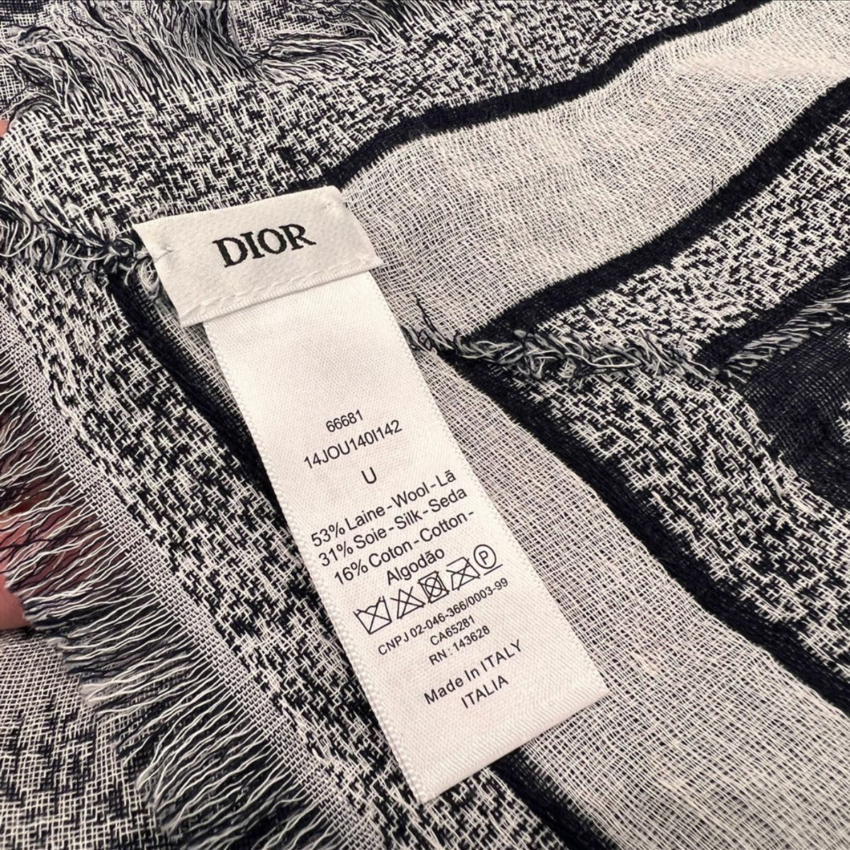Dior Accessories? Dior Scarve Premium Everyday Designer Accessory