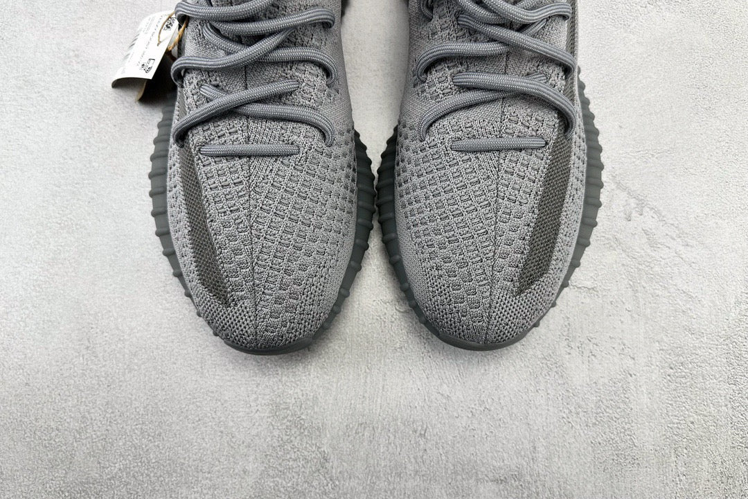 YEEZY Shoes? Yeezy Boost 350 V2 Luxury Lifestyle Designer Footwear
