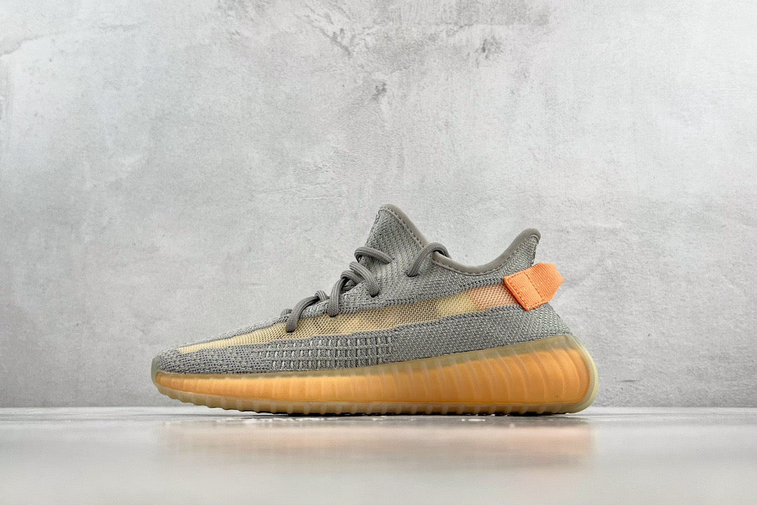YEEZY Shoes? Yeezy Boost 350 V2 Premium Designer Casual Shoes