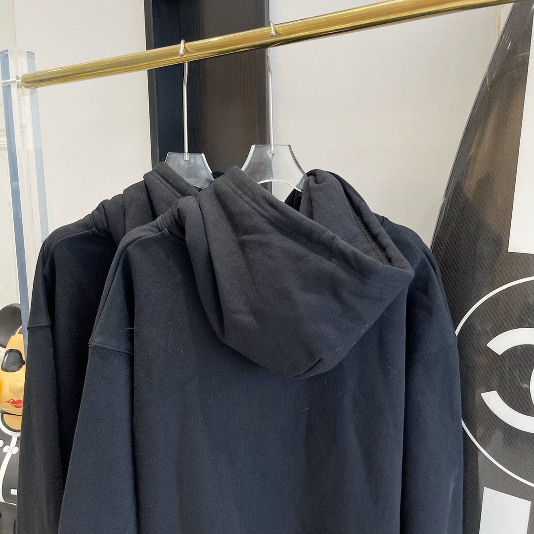 Balenciaga Hoodie Nd detail shot – authentic designer craftsmanship