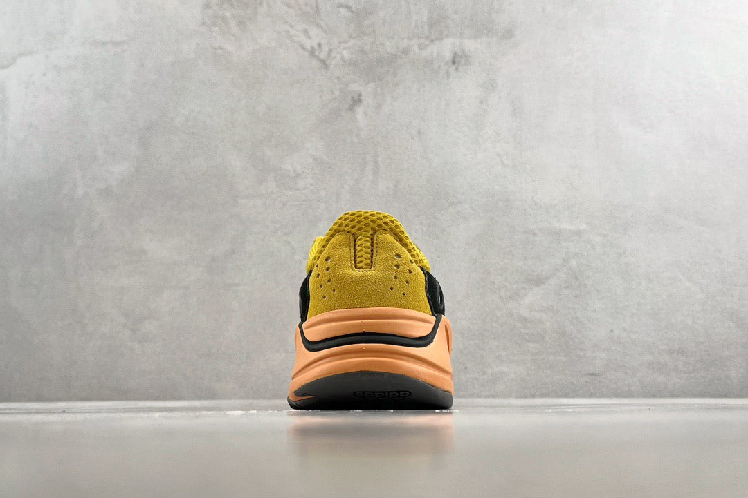 YEEZY Shoes? Yeezy Boost 700 Premium Designer Casual Shoes