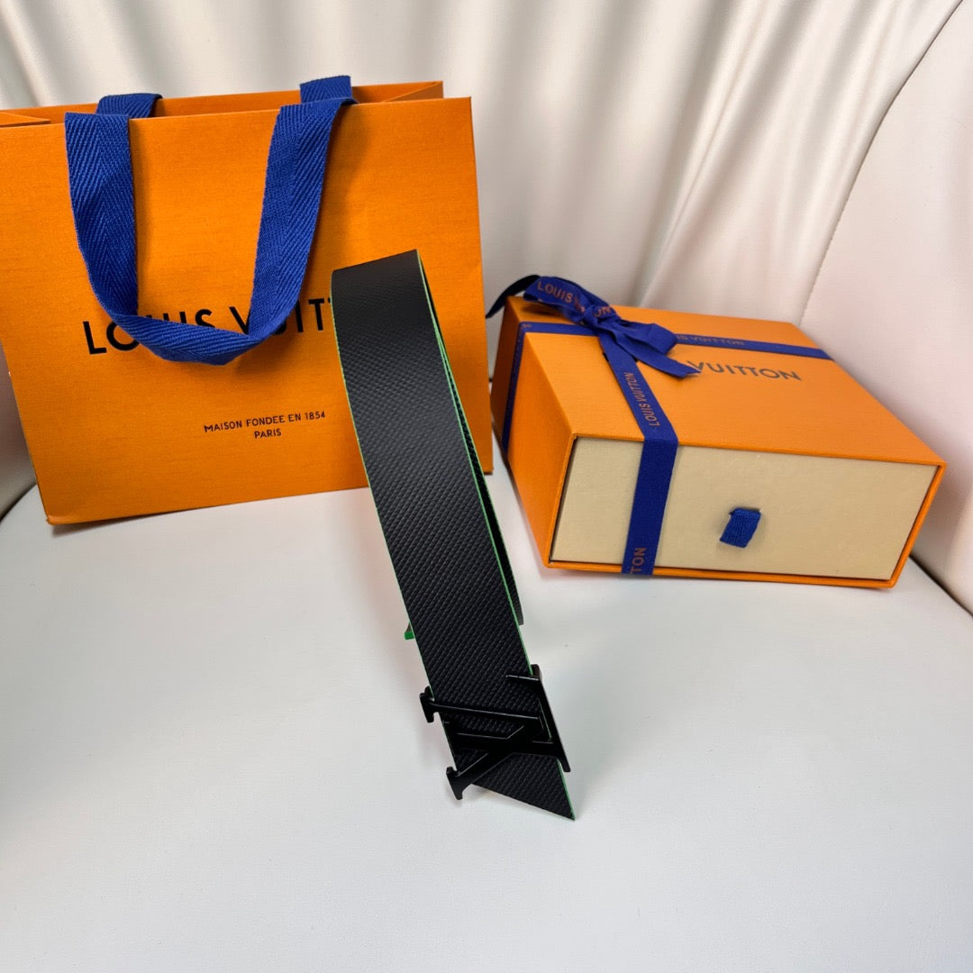 Louis Vuitton Belts? Louis Vuitton Lou Belt Classic Everyday Designer Belt