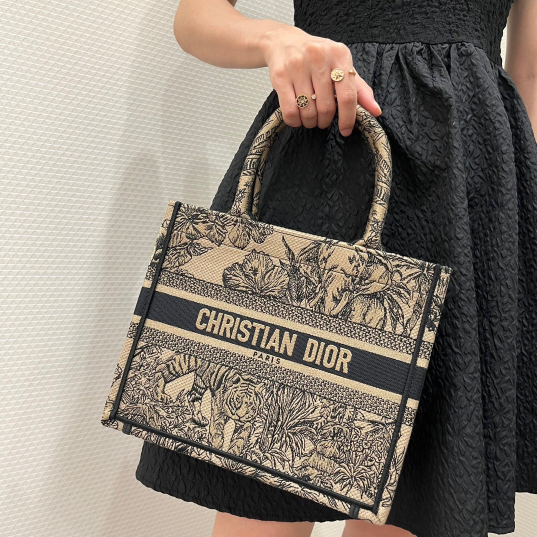 Dior Wallets? Dior Small Book Tote Bag Compact Luxury Card Wallet