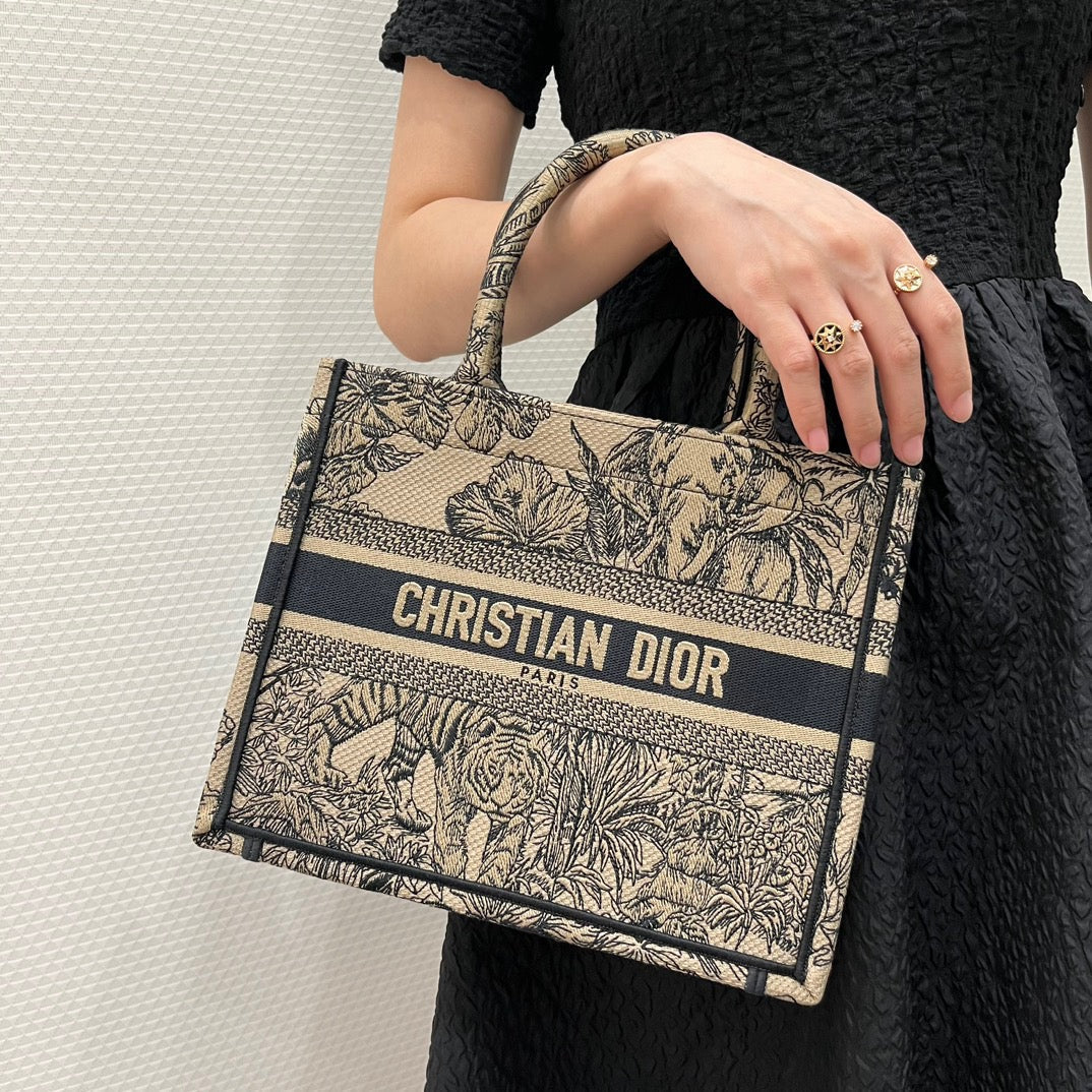 Dior Wallets? Dior Small Book Tote Bag Compact Luxury Card Wallet