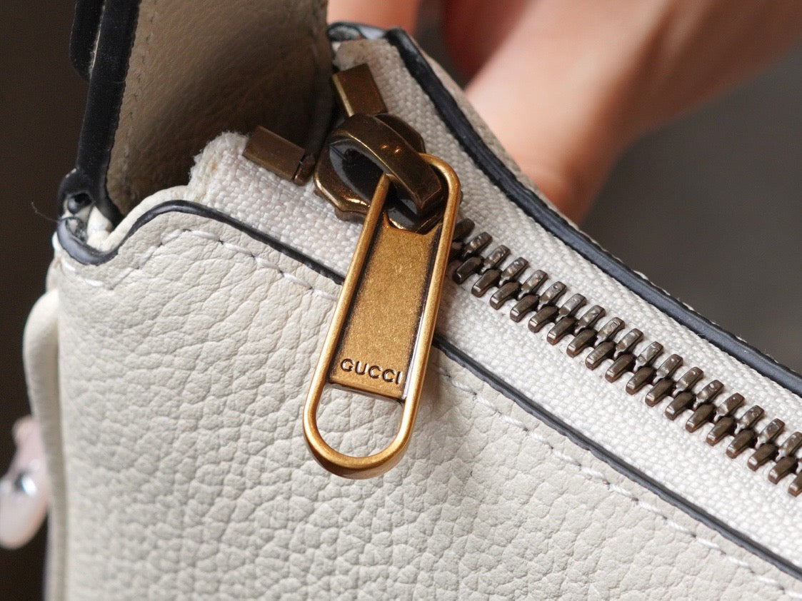 Gucci Wallets? Gucci Aphrodite Mini Shoulder Bag Compact Luxury Card Wallet