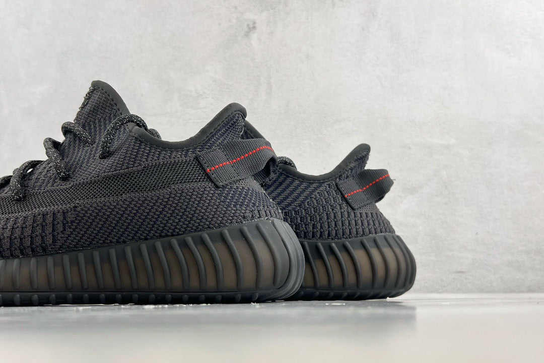 YEEZY Shoes? Yeezy Boost 350 V2 Comfortable Everyday Designer Shoes