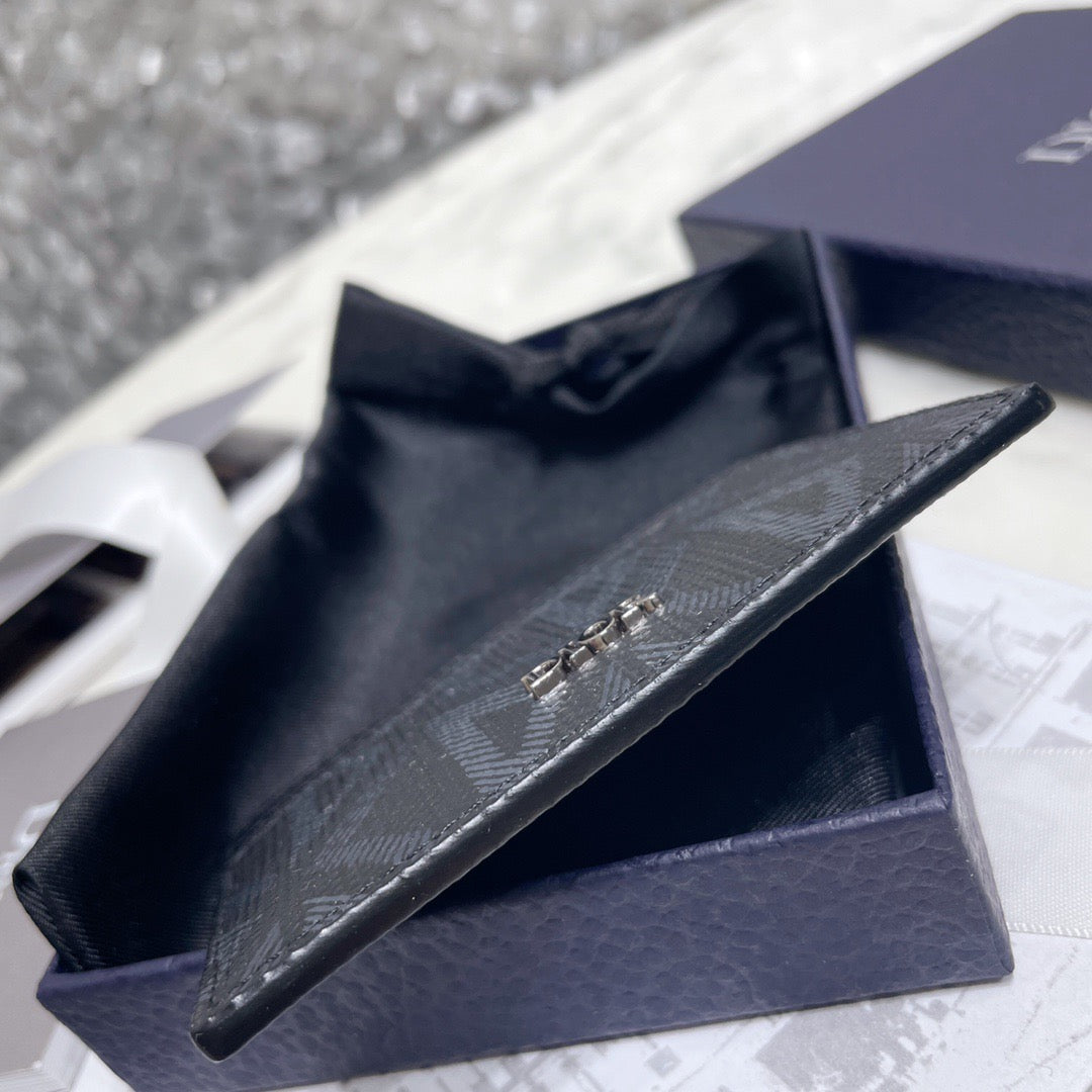 Dior Wallets? Dior Card Holder Elegant Everyday Leather Wallet