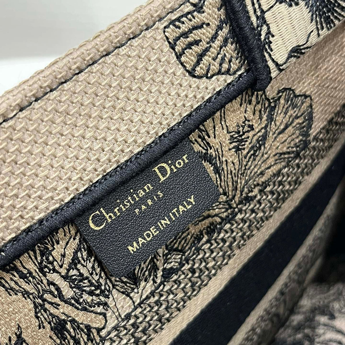 Dior Wallets? Dior Small Book Tote Bag Compact Luxury Card Wallet
