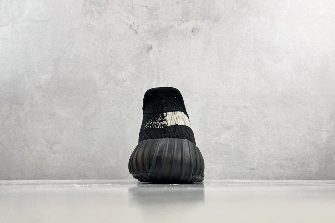 YEEZY Shoes? Yeezy Boost 350 V2 Comfortable Everyday Designer Shoes