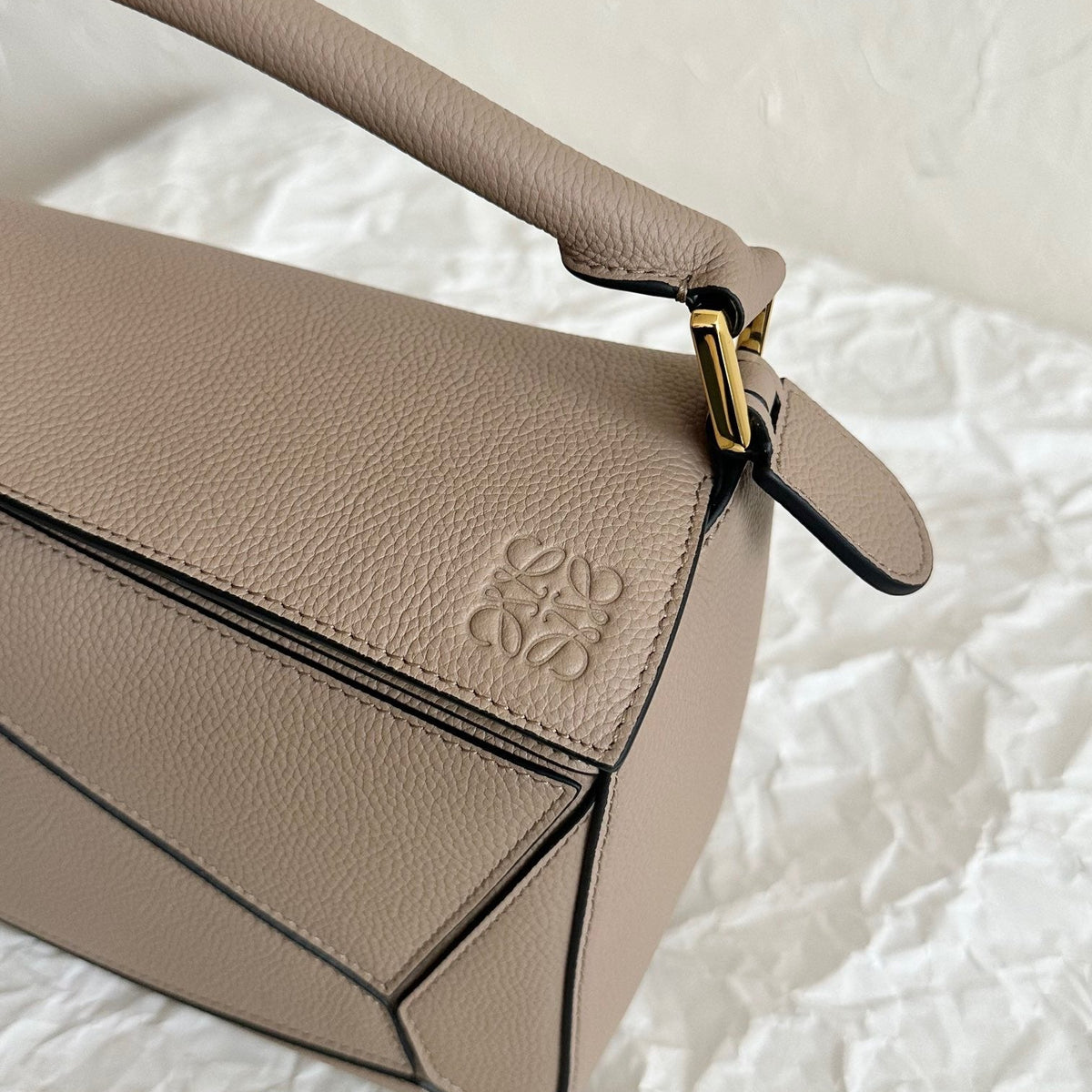 Wallets? Loew Small Puzzle Edge Bag Premium Leather Designer Wallet