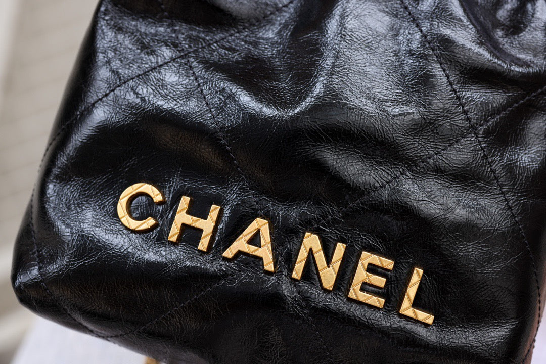 Chanel Wallets? Chanel 22 Bag Compact Luxury Card Wallet