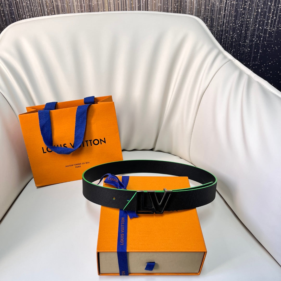 Louis Vuitton Belts? Louis Vuitton Lou Belt Classic Everyday Designer Belt