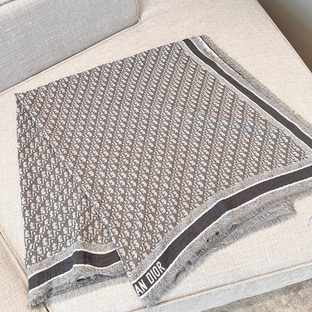 Dior Accessories? Dior Scarve Luxury Designer Fashion Accessory