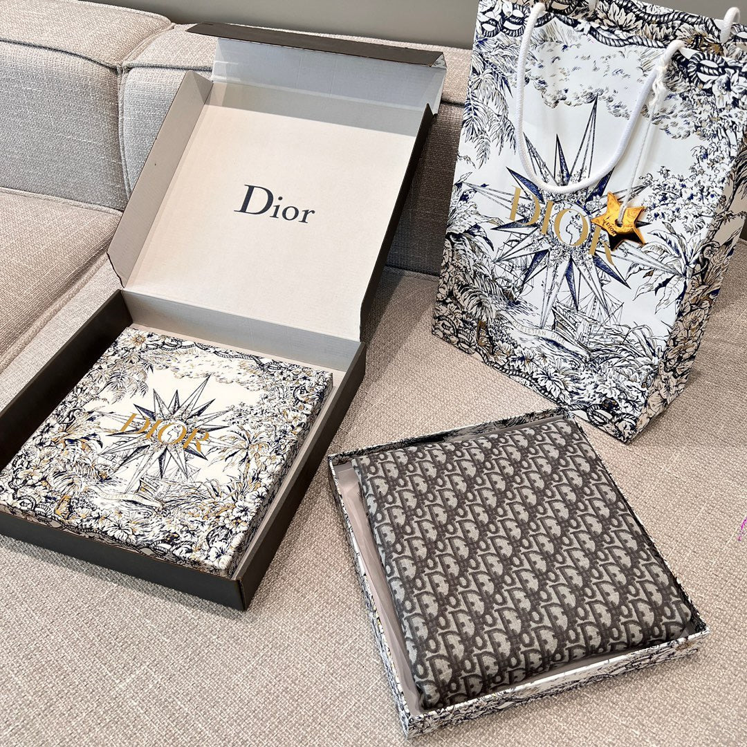 Dior Accessories? Dior Scarve Luxury Designer Fashion Accessory