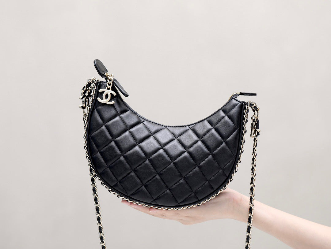 Chanel Wallets? Chanel 23P Bag Elegant Everyday Leather Wallet