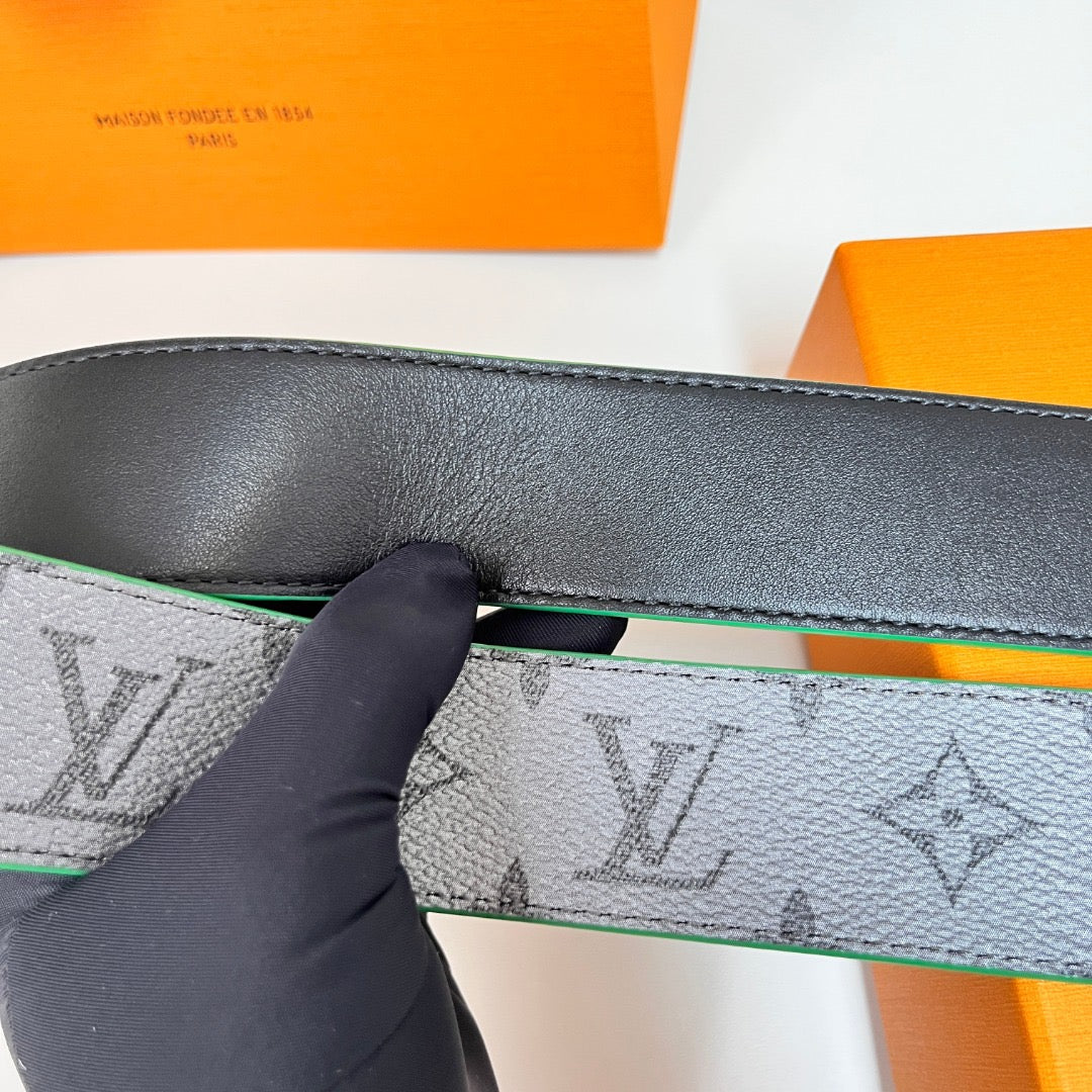 Louis Vuitton Belts? Louis Vuitton Lou Belt Classic Everyday Designer Belt