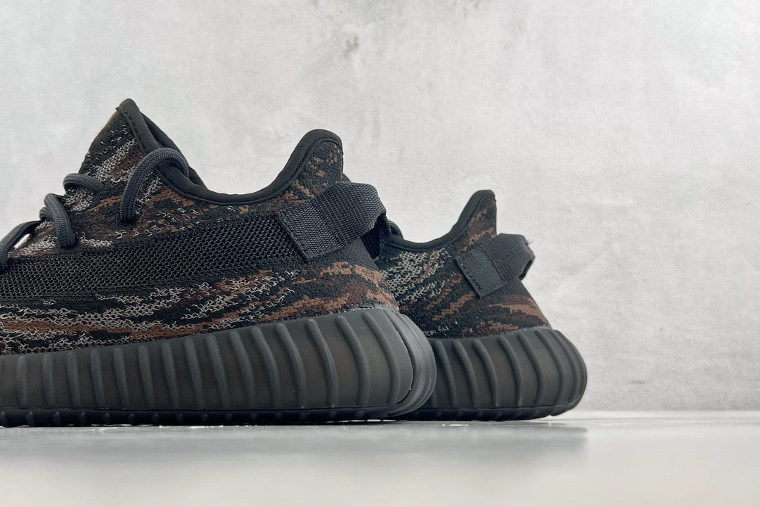 YEEZY Shoes? Yeezy Boost 350 V2 Premium Designer Casual Shoes