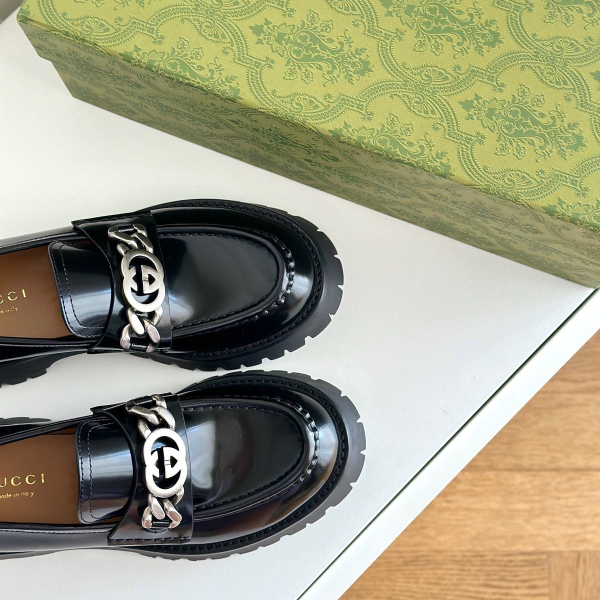 Gucci Loafers Nd detail shot – designer craftsmanship and quality