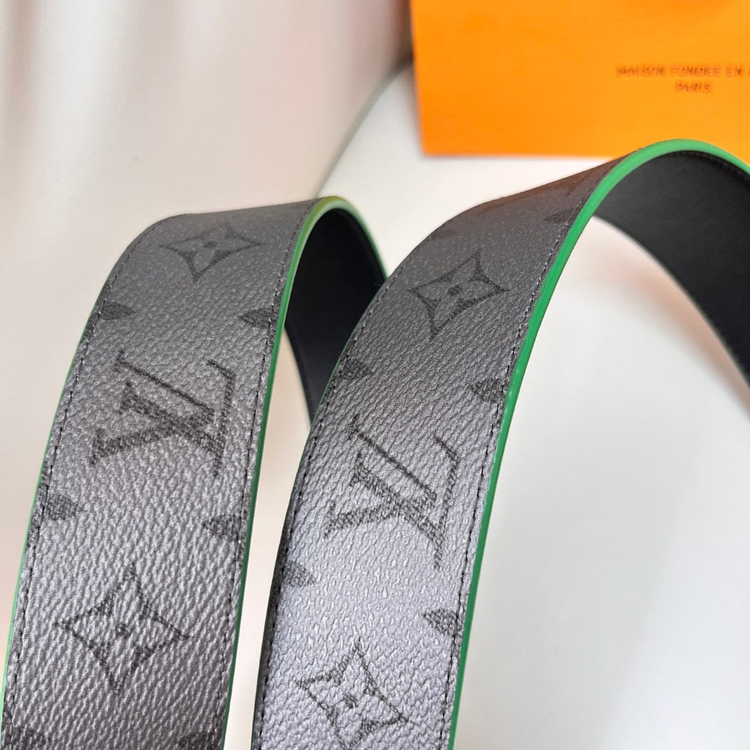 Louis Vuitton Belts? Louis Vuitton Lou Belt Classic Everyday Designer Belt