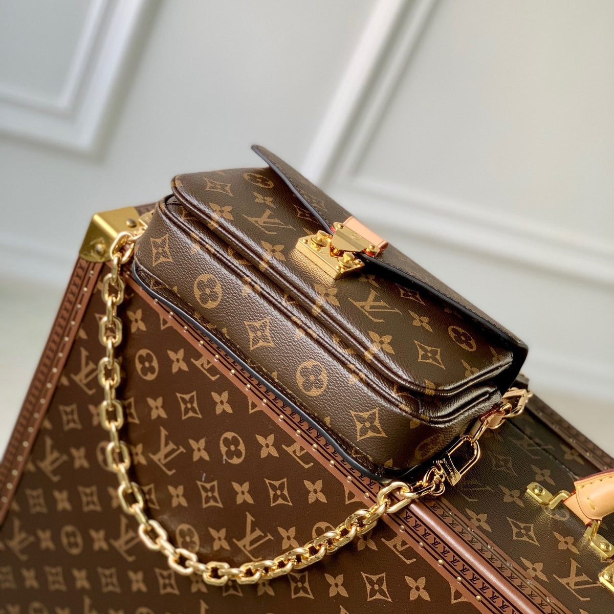 Louis Vuitton Wallets? Louis Vuitton Lou Pochette Metis East West Bag Compact Luxury Card Wallet