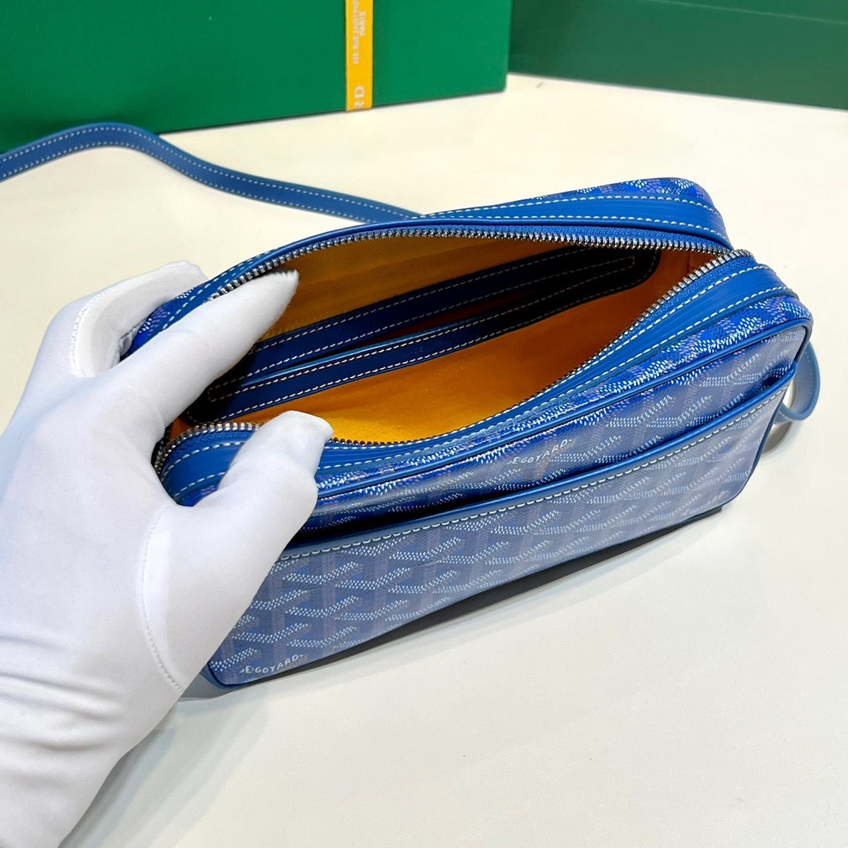 Wallets? Goya Cap Vert Bag Elegant Everyday Leather Wallet