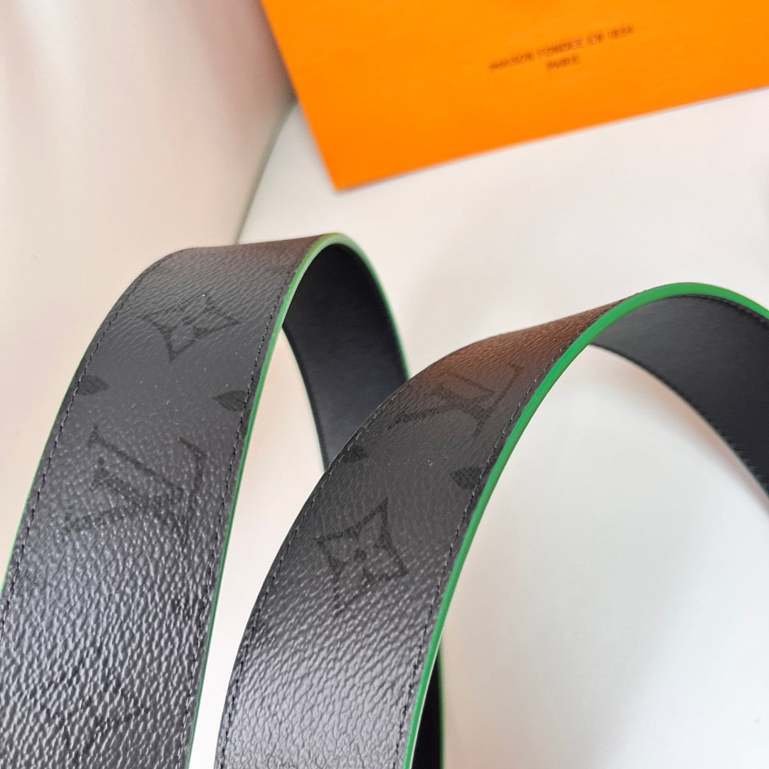 Louis Vuitton Belts? Louis Vuitton Lou Belt Classic Everyday Designer Belt