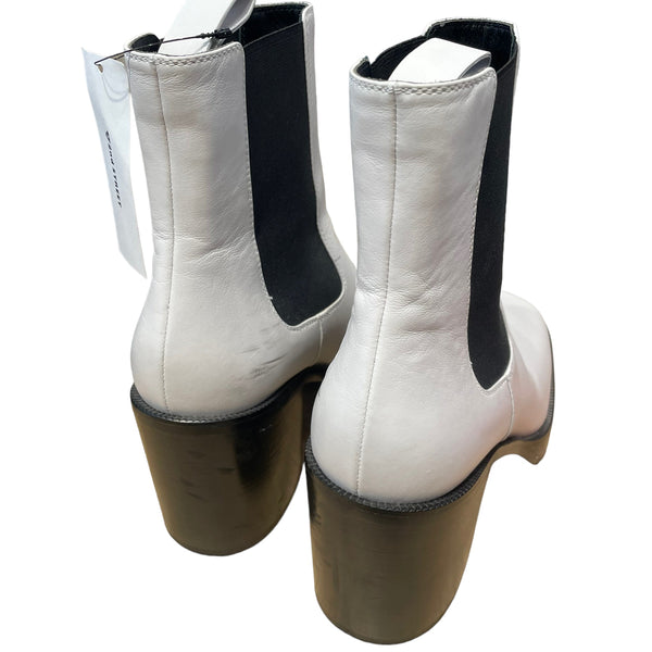 Balenciaga Chelsea Boots/US 7.5/Plain/Leather/WHT/ — Designer Luxury Boots