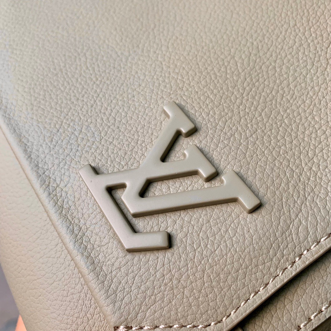 Louis Vuitton Wallets? Louis Vuitton Lou Takeoff Messenger Bag Compact Luxury Card Wallet