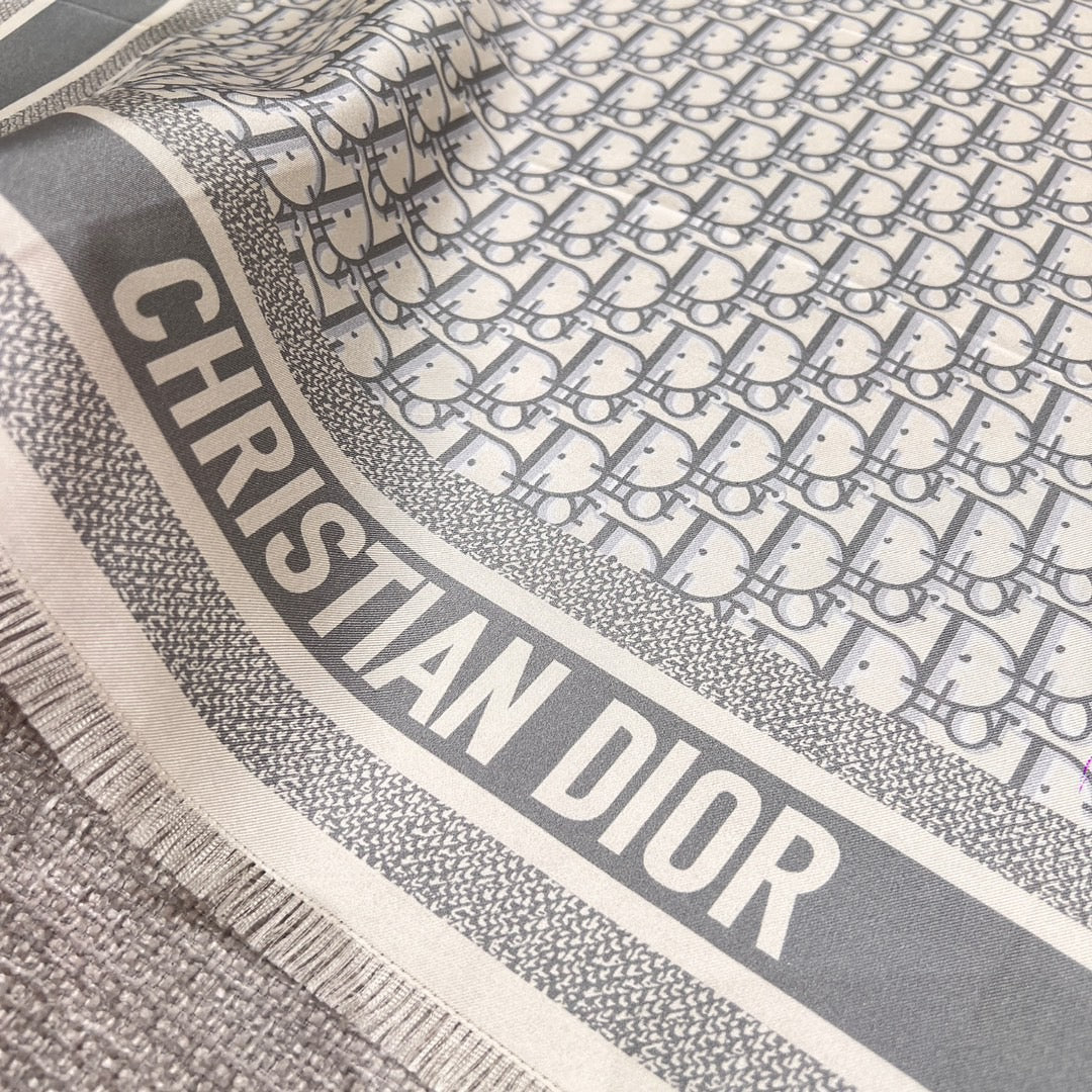Dior Accessories? Dior Scarve Luxury Designer Fashion Accessory