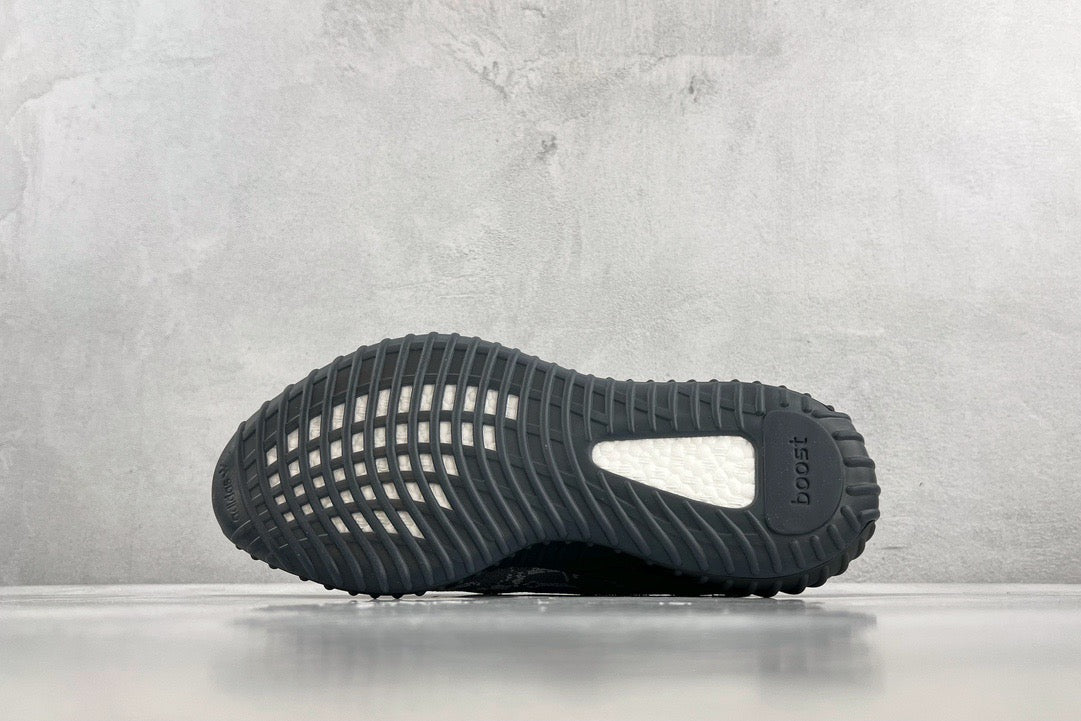 YEEZY Shoes? Yeezy Boost 350 V2 Comfortable Everyday Designer Shoes