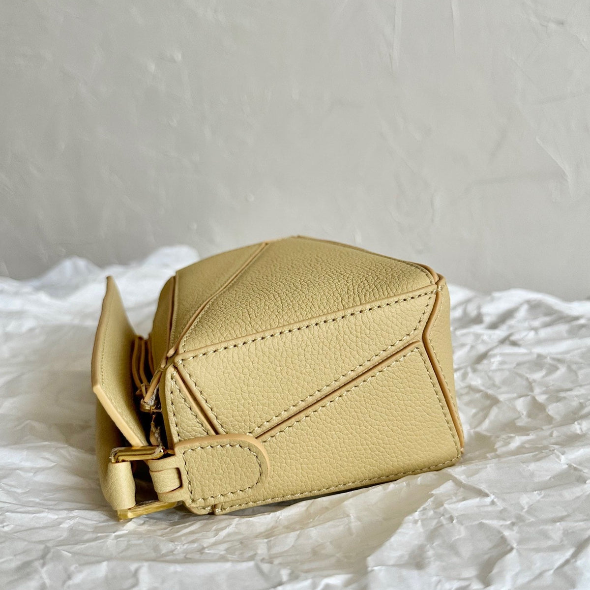 Wallets? Loew Mini Puzzle Edge Bag Premium Leather Designer Wallet