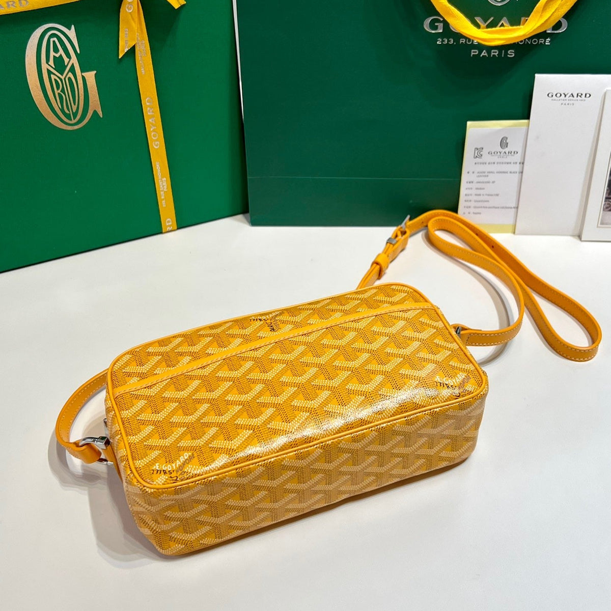 Wallets? Goya Cap Vert Bag Compact Luxury Card Wallet