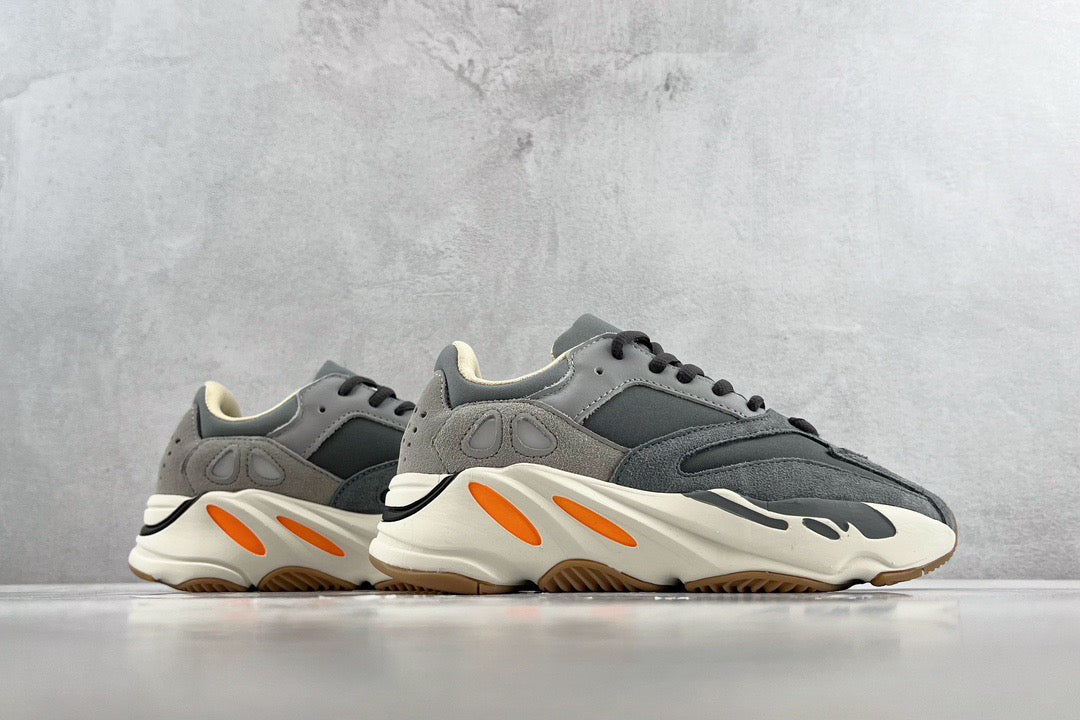 YEEZY Shoes? Yeezy Boost 700 Premium Designer Casual Shoes