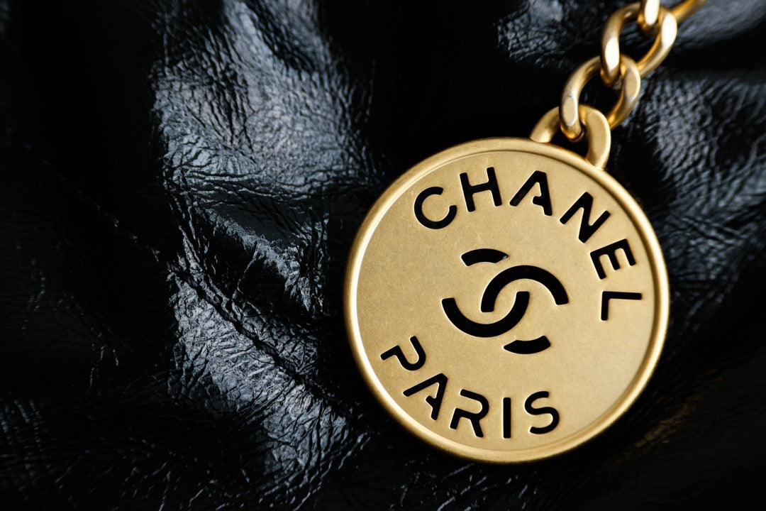 Chanel Wallets? Chanel 22 Bag Compact Luxury Card Wallet