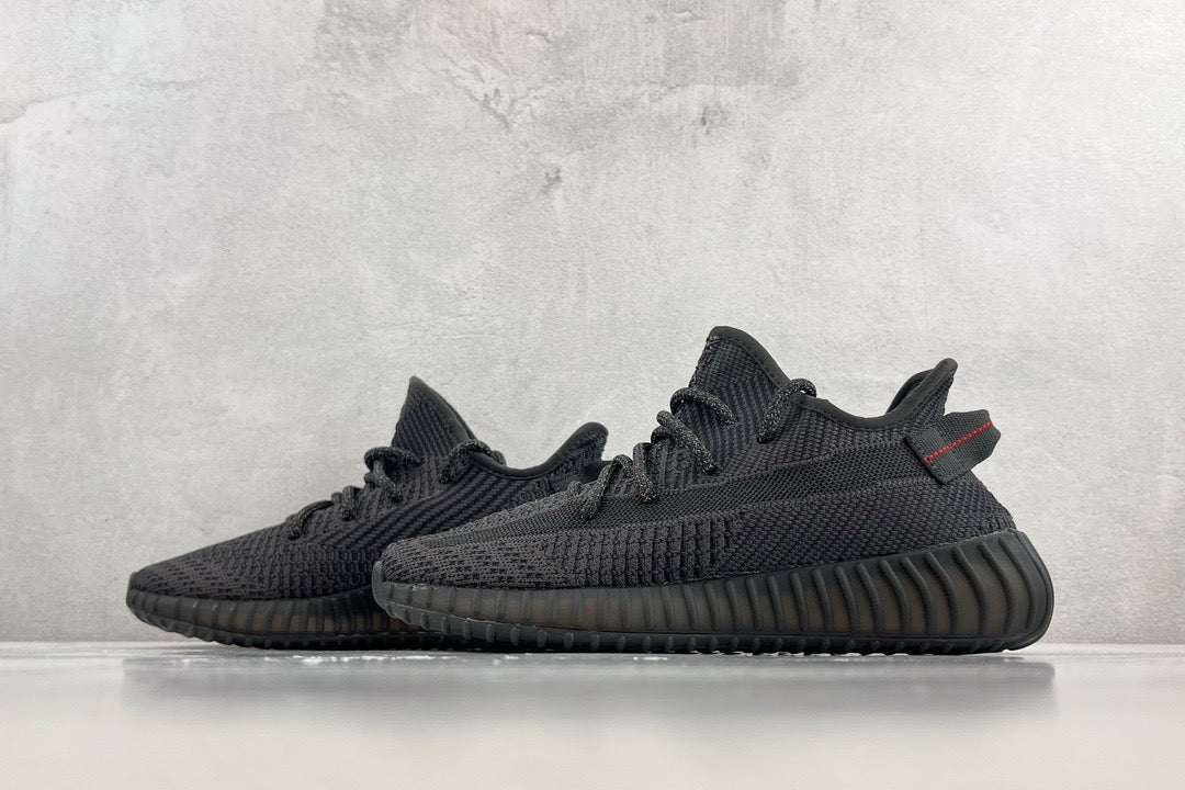 YEEZY Shoes? Yeezy Boost 350 V2 Comfortable Everyday Designer Shoes