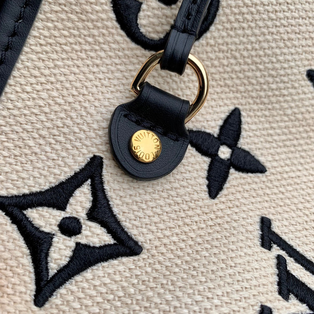 Louis Vuitton Wallets? Louis Vuitton Lou Neverfull Mm Bag Compact Luxury Card Wallet