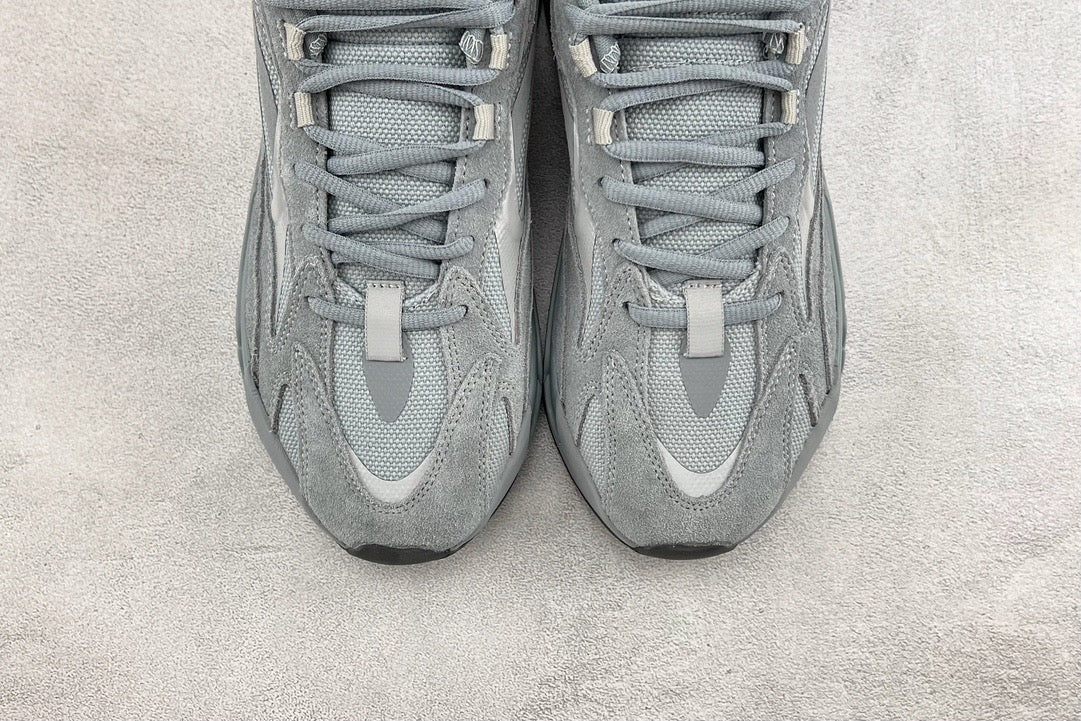 YEEZY Shoes? Yeezy Boost 700 Premium Designer Casual Shoes