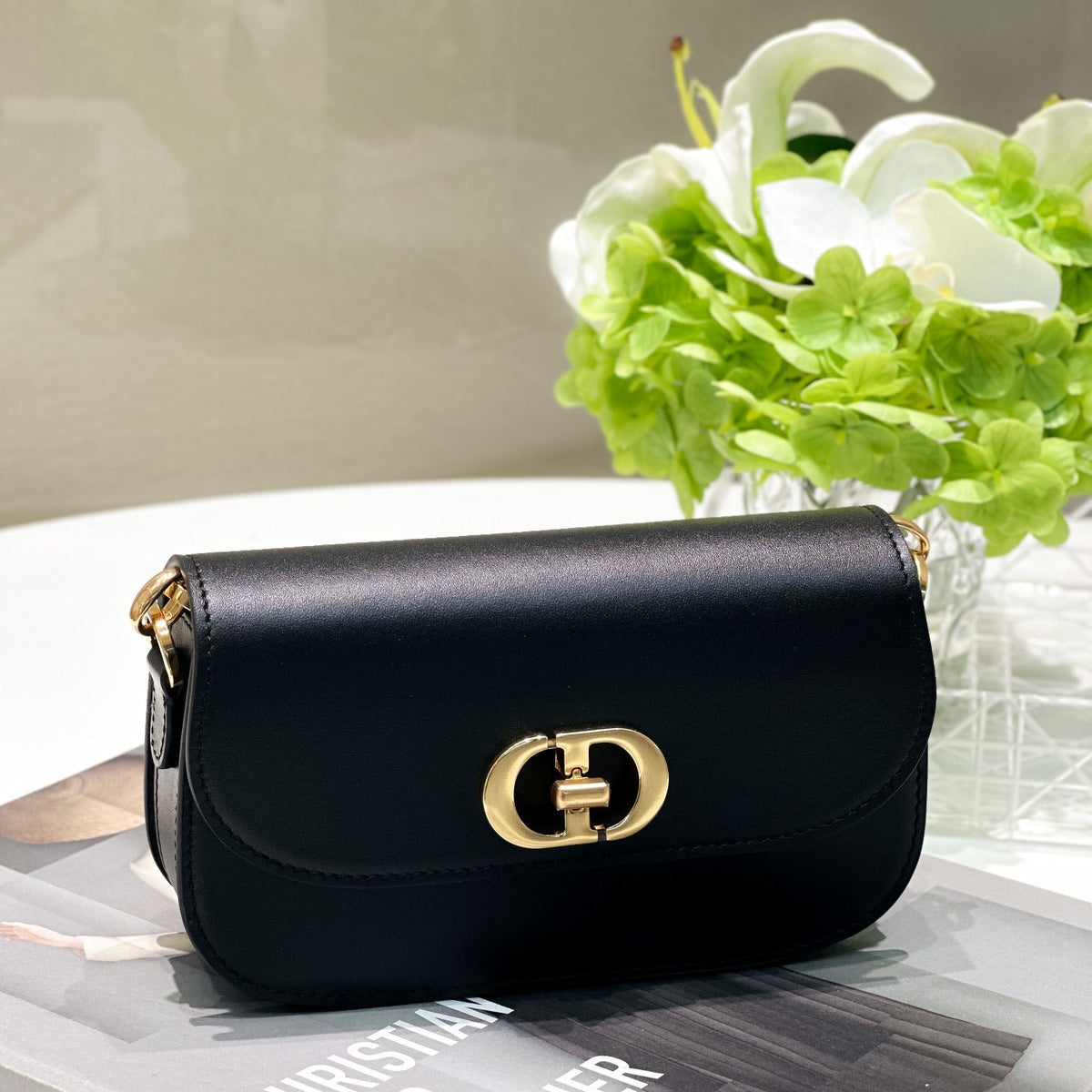 Dior Wallets? Dior Small 30 Montaigne Avenue Bag Elegant Everyday Leather Wallet